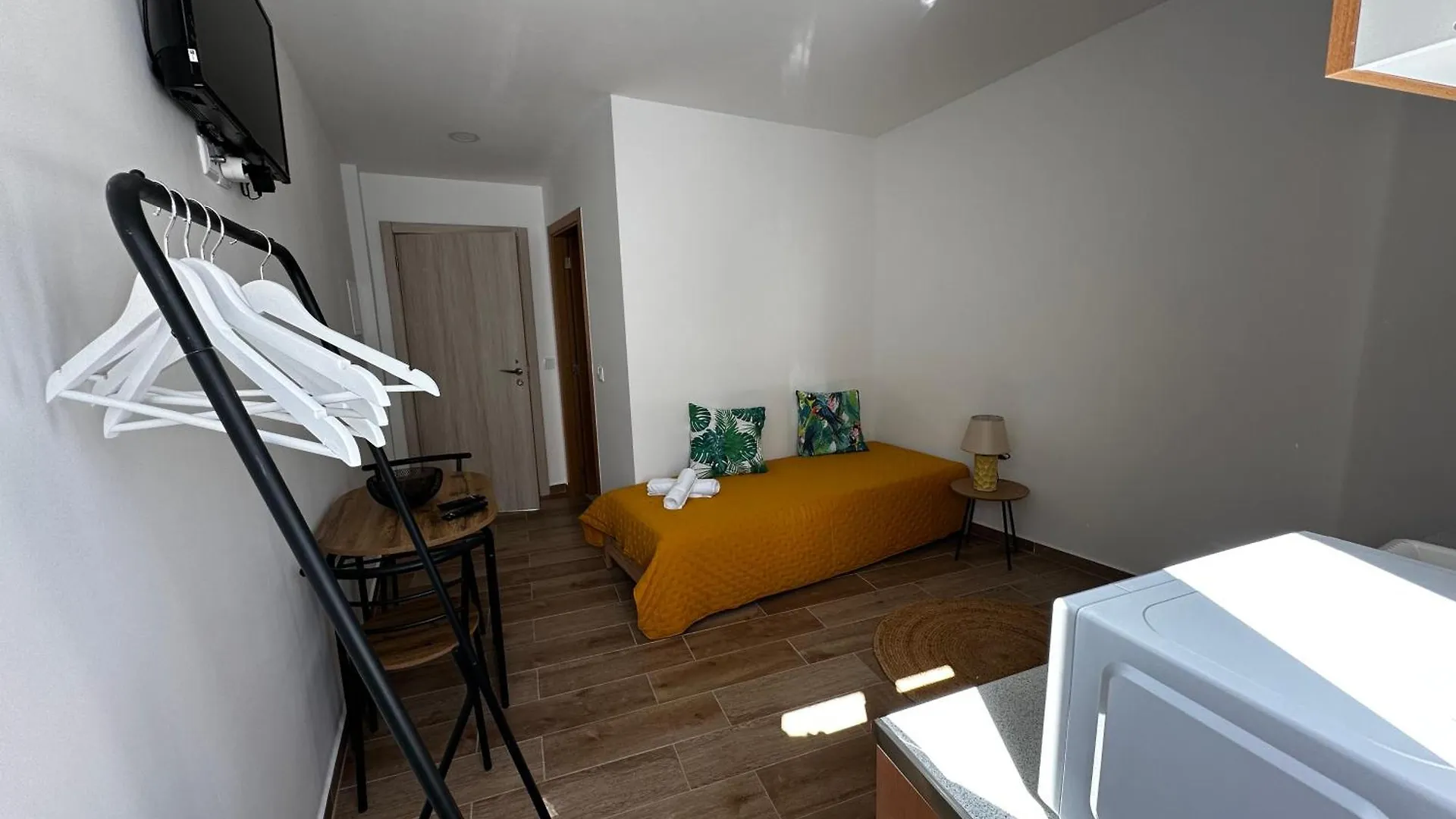 Casa Dos Passarinho'S , Lagos 0*,